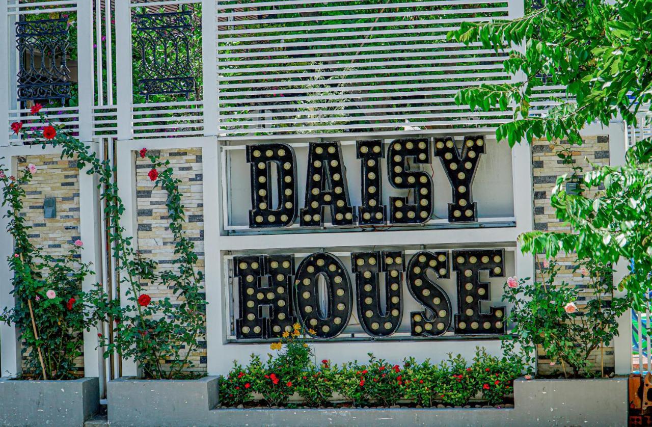 Daisy House Hotell Tuy Hoa Exteriör bild